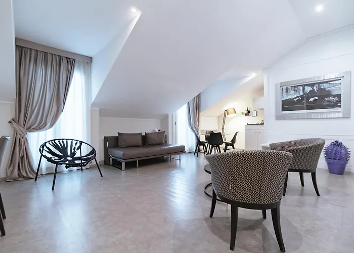 Montenapoleone Suites Milano